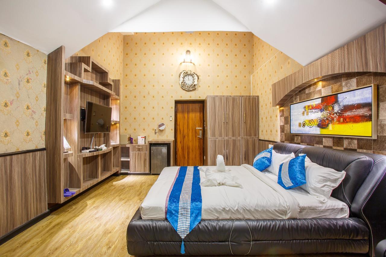 Royal Empire Boutique Hotel Katmandu Kültér fotó